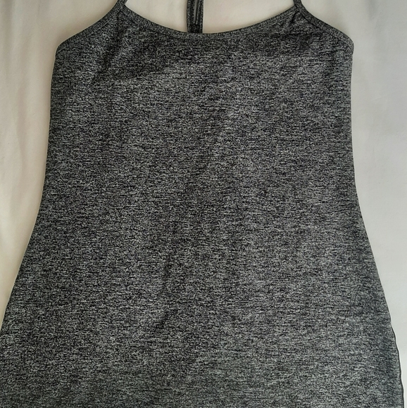 Lululemon Tank *Brand New* - Picture 2 of 4